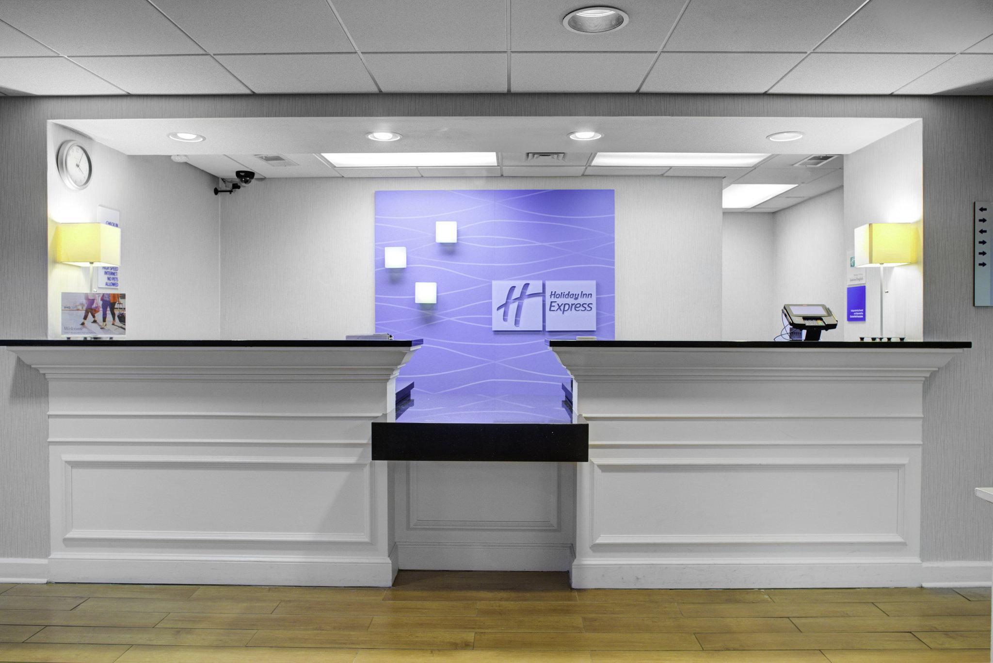Holiday Inn Express - Chester By Ihg Ngoại thất bức ảnh