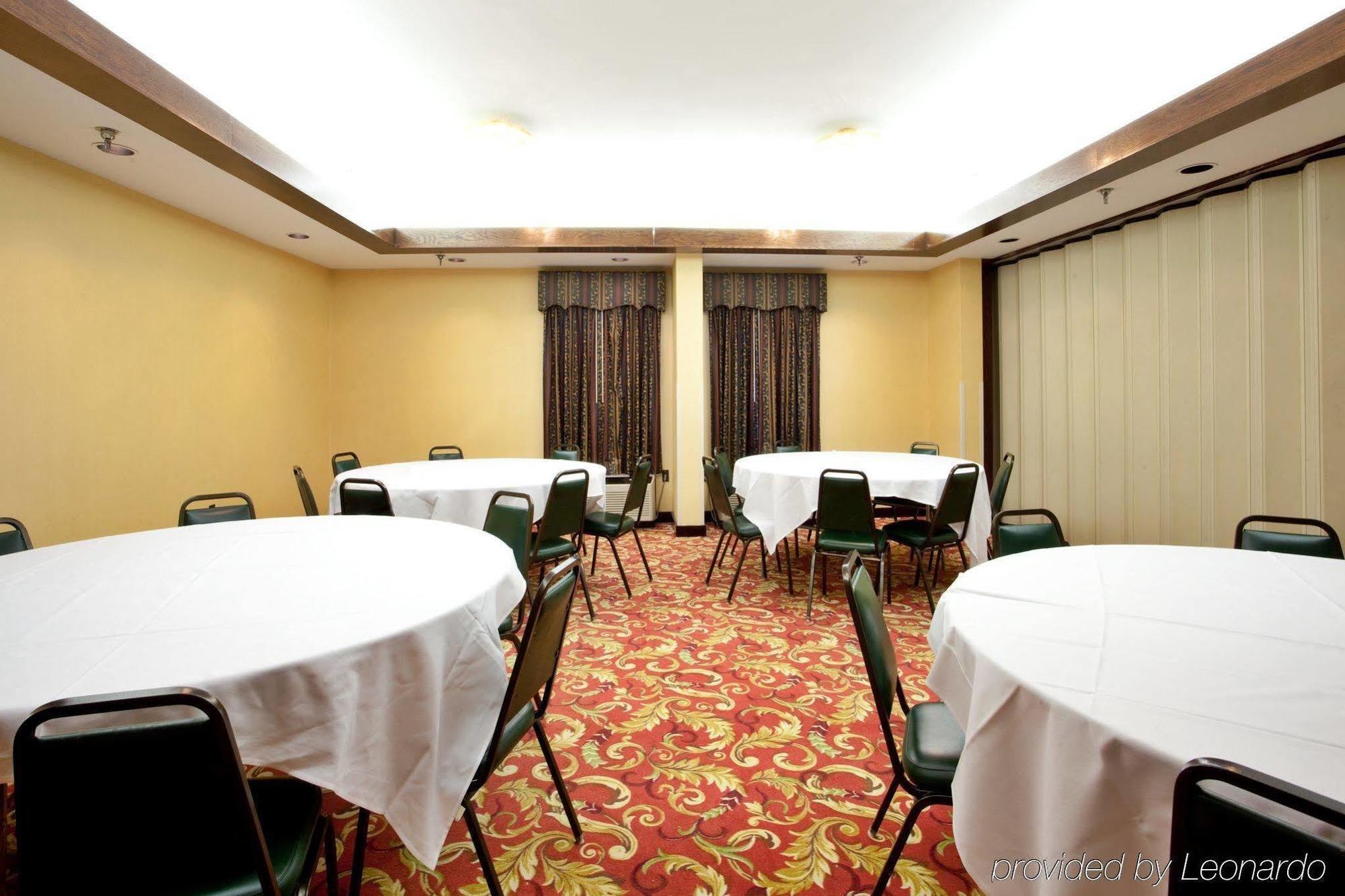 Holiday Inn Express - Chester By Ihg Tiện nghi bức ảnh